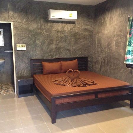 Art Garden Hotel Koh Lipe Exterior photo